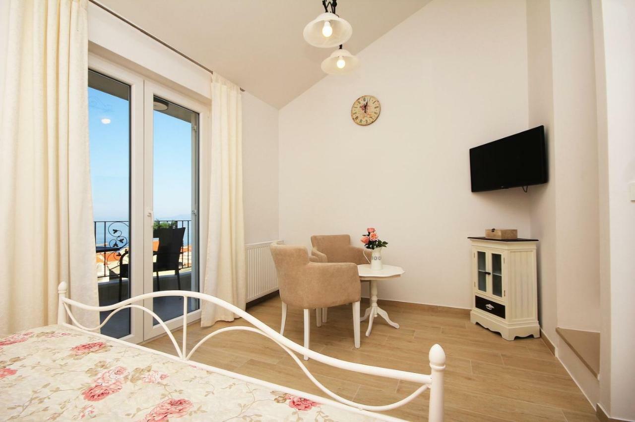Apartments Tomas Makarska Luaran gambar